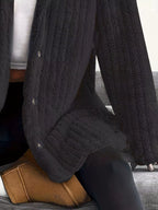 Giacca in Pile con Cappuccio e Bottoni – Taglie Forti