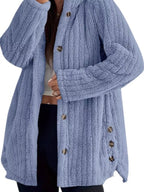 Giacca in Pile con Cappuccio e Bottoni – Taglie Forti