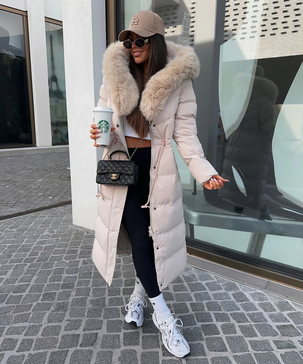 Galina – giacca invernale beige con pelliccia sintetica
