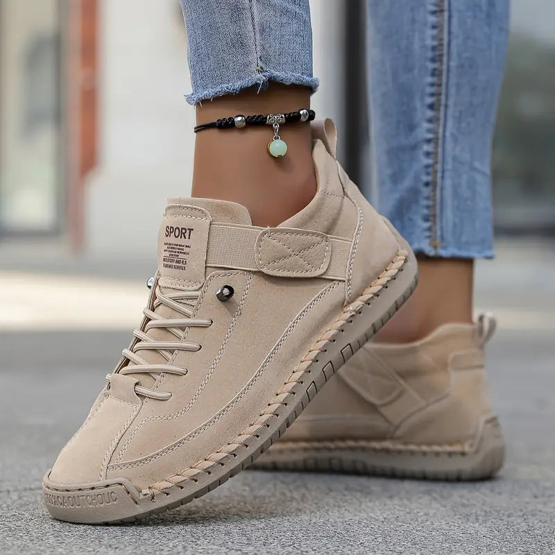Oriana – sneakers con punta larga, dettaglio