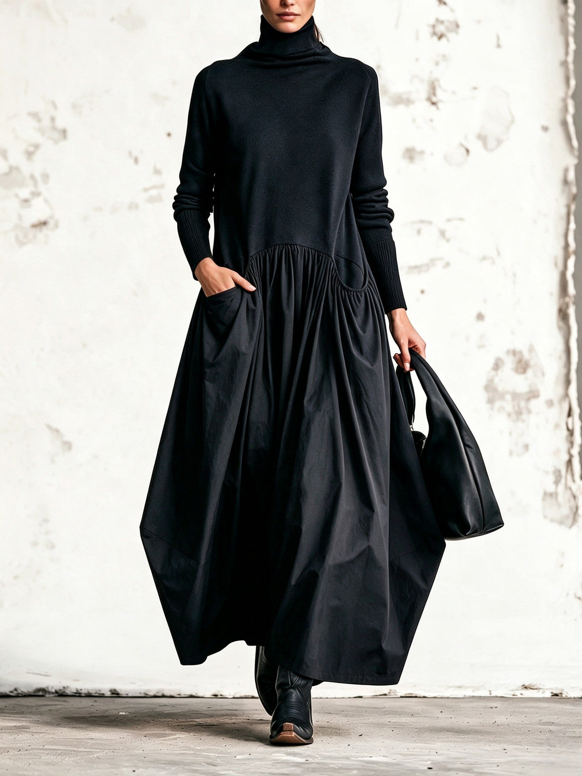 Celinne – abito lungo oversize con collo alto