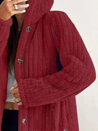 Giacca in Pile con Cappuccio e Bottoni – Taglie Forti