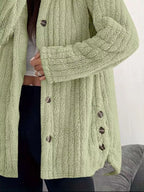 Giacca in Pile con Cappuccio e Bottoni – Taglie Forti