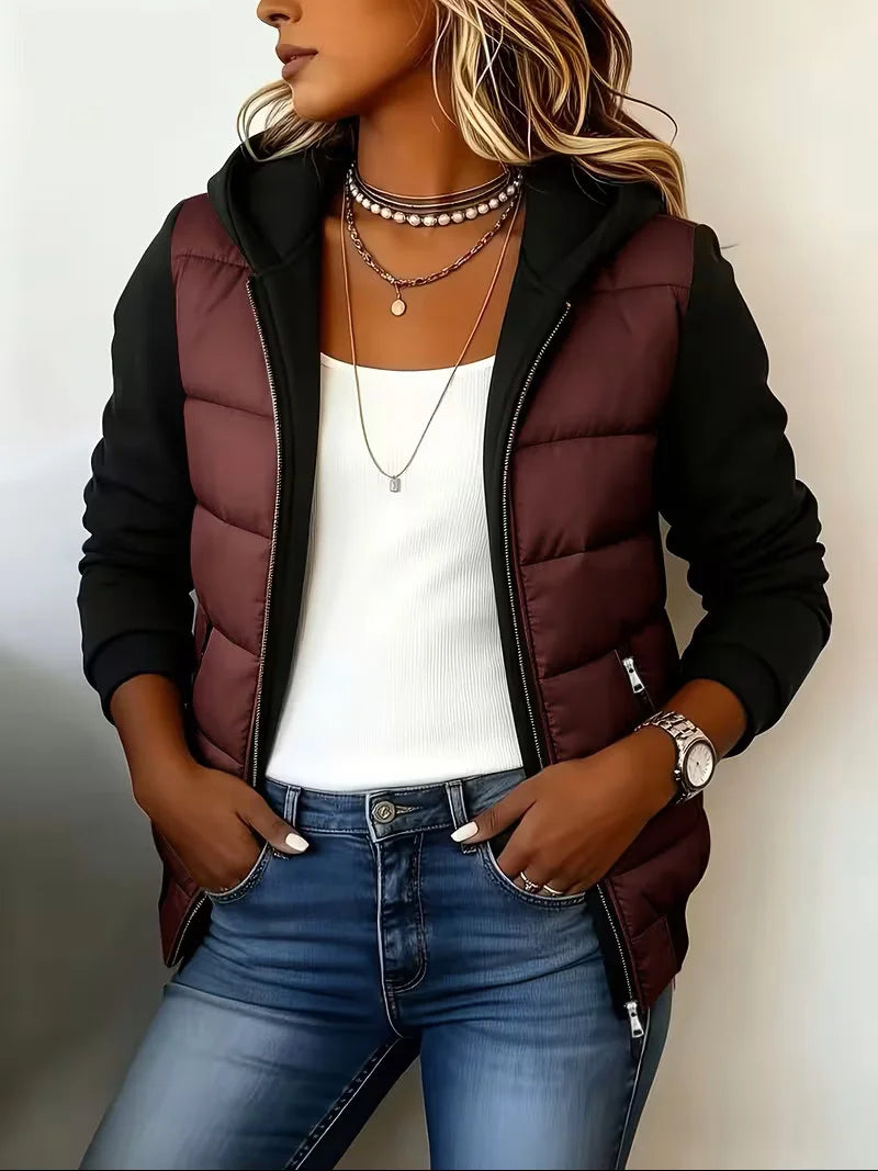 Sabrina – giacca imbottita con cappuccio color-block