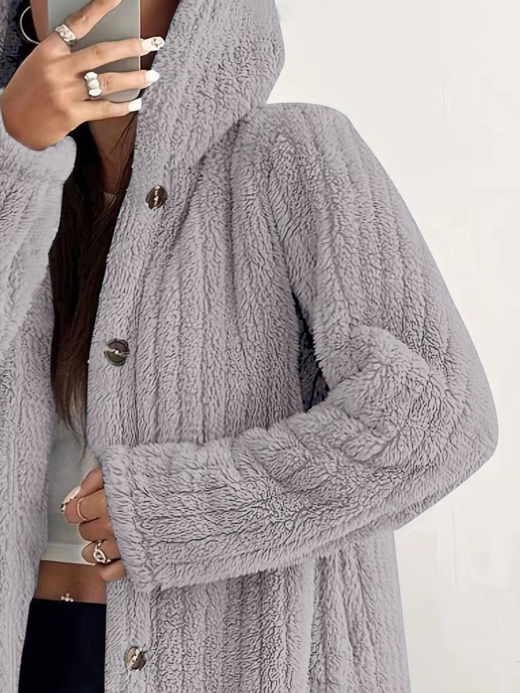 Giacca in Pile con Cappuccio e Bottoni – Taglie Forti