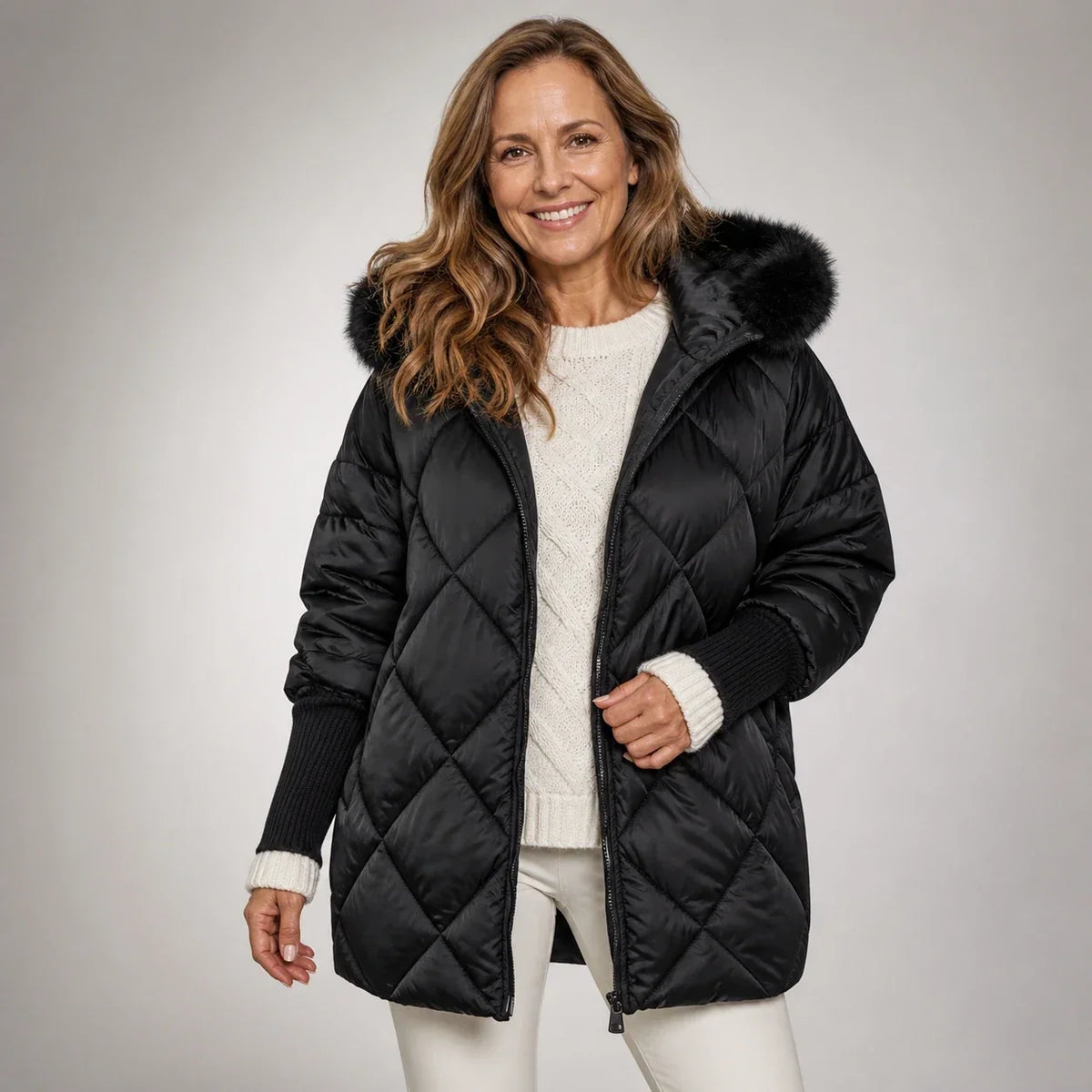 Wovella – Parka trapuntato oversize con cappuccio in pelliccia sintetica