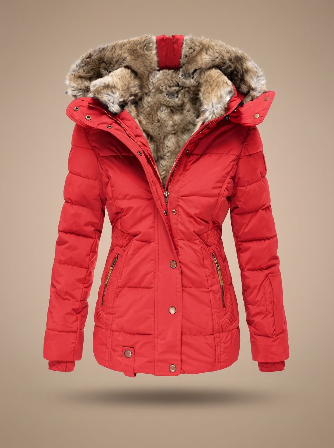 Arianna | Cappotto lungo trapuntato con cappuccio in pelliccia sintetica